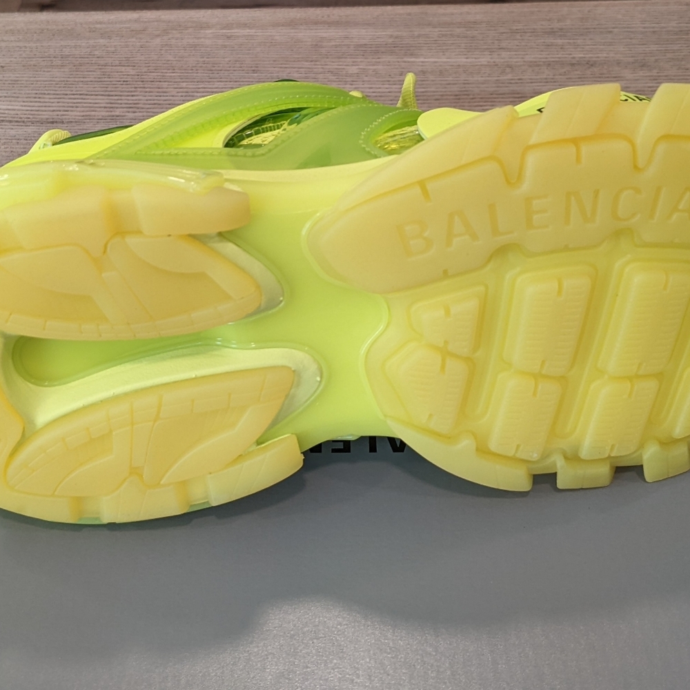 Men's Balenciaga "Track" Clear Sole Leather Free Sneakers Lime - Picture 7 of 8